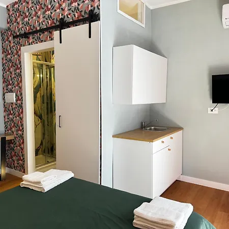 La Dimora Di Rita 4* נאפולי